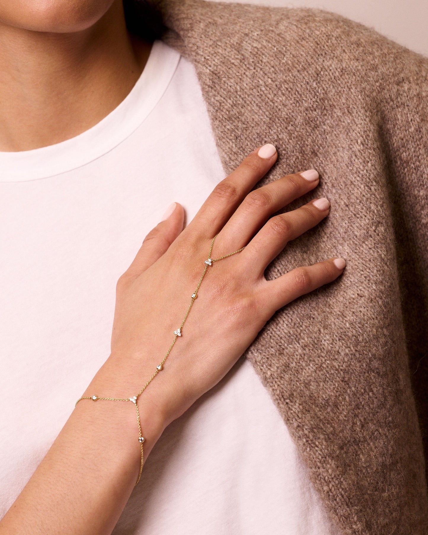 Lane Hand Chain