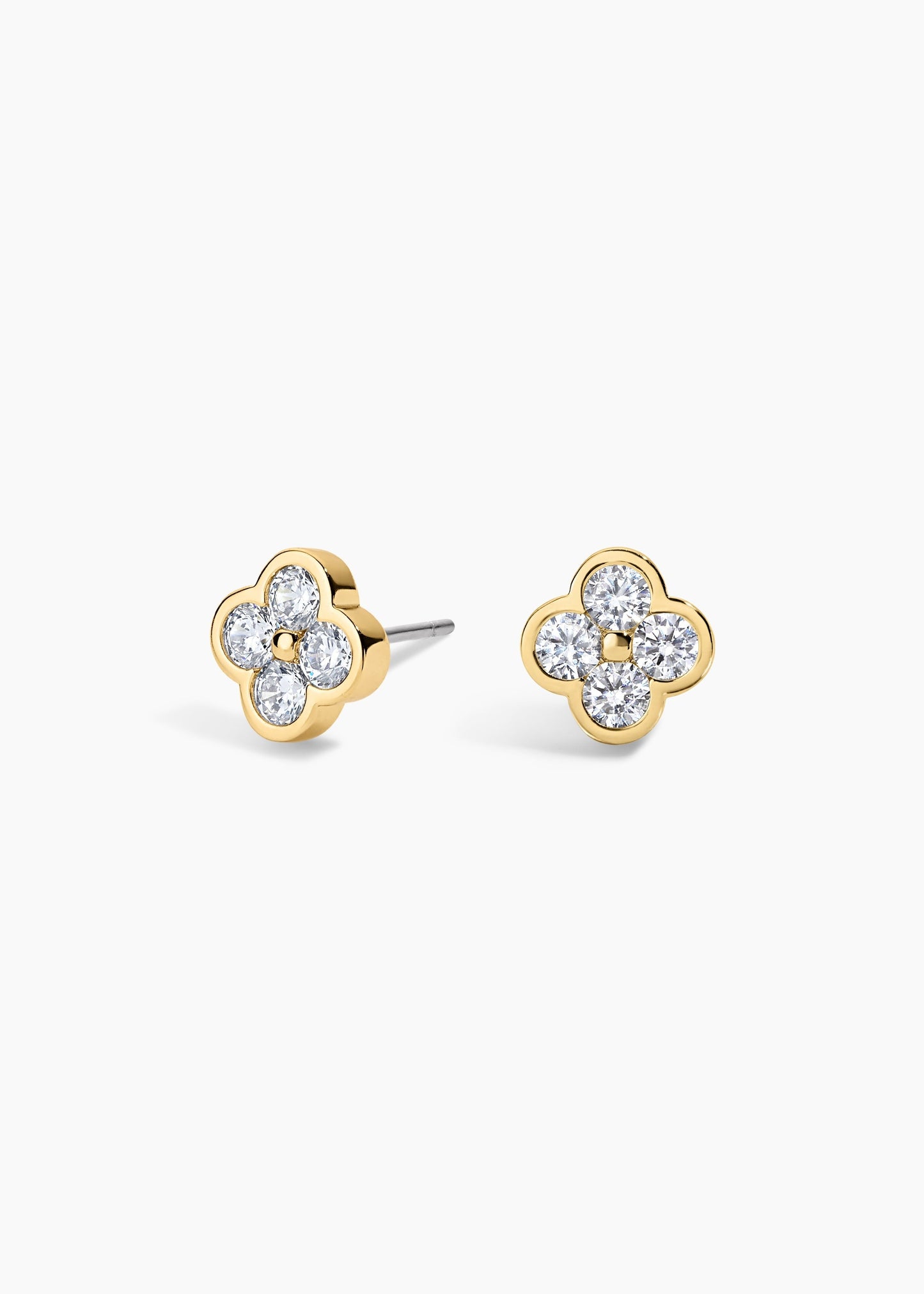 Camilla Studs